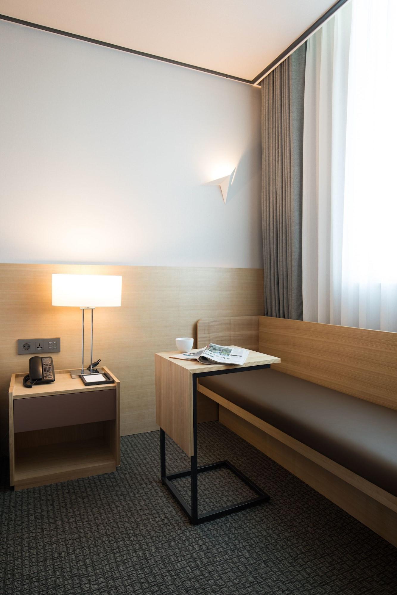 Orakai Cheonggyesan Hotel, Bw Premier Collection Hotel Seul